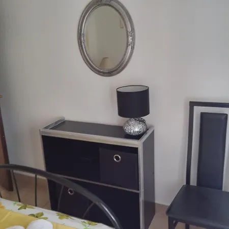 With Parking Space Rukavac, - 2407