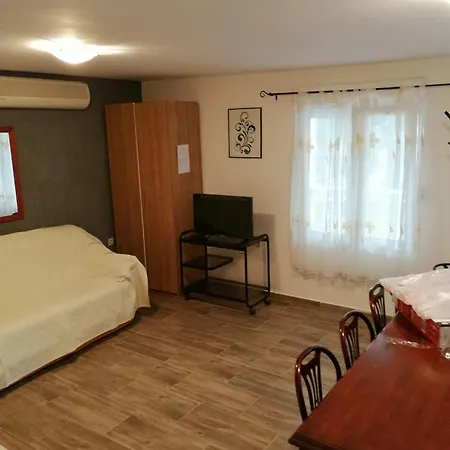 With Parking Space Rukavac, - 2407 Appartement *